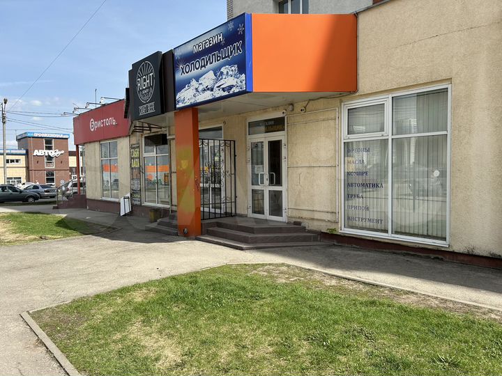 Торговая площадь, 55.4 м²