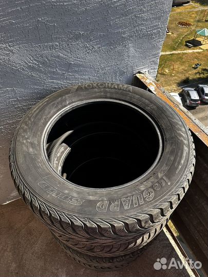 Yokohama Ice Guard IG35 275/60 R20