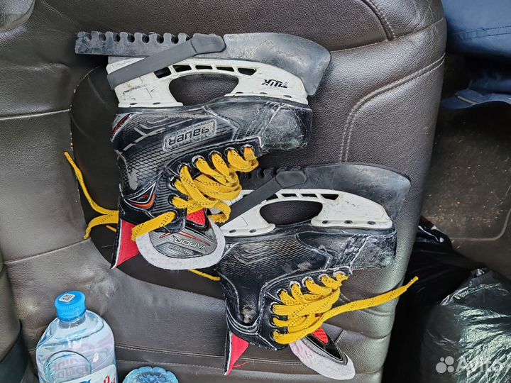 Хоккейные коньки bauer vapor