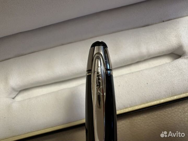 Montblanc ручка новая без коробки