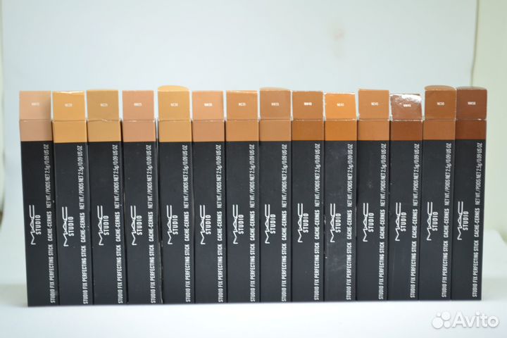 Консилер-корректор MAC Studio Fix Perfecting Stick