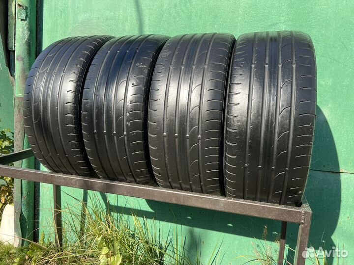 Continental ContiPremiumContact 2 215/45 R16 90V