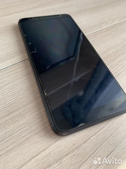 Телефон Xiaomi redmi 6a
