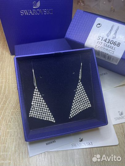 Swarovski серьги длинные Fit