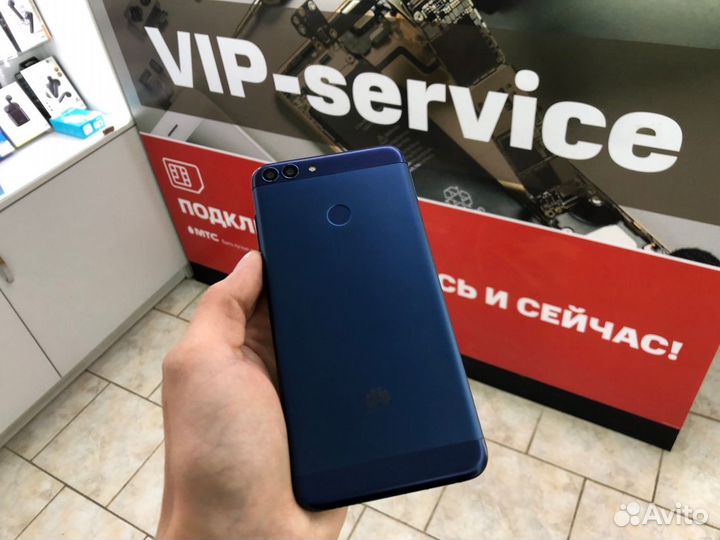 HUAWEI P Smart, 3/32 ГБ