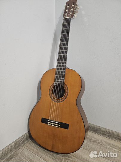 Гитара Yamaha c40