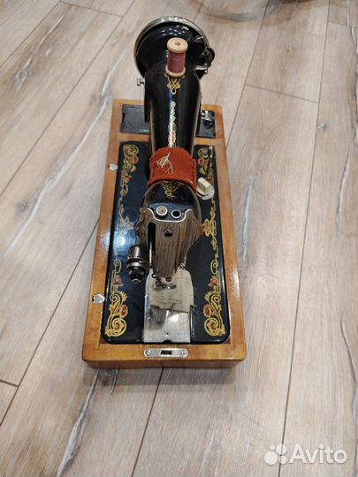 Швейная машина Подольск (пмз)