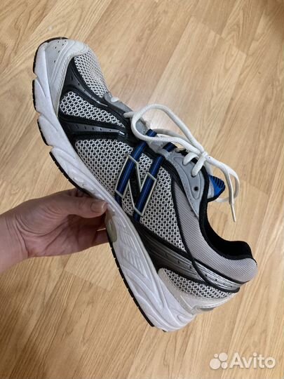 Кроссовки new balance 737