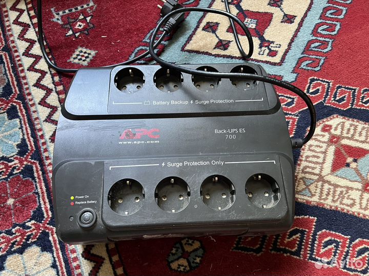 APC Back-UPS ES700