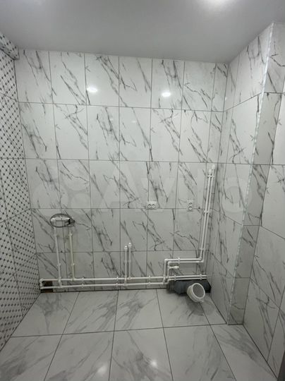 4-к. квартира, 94 м², 2/5 эт.