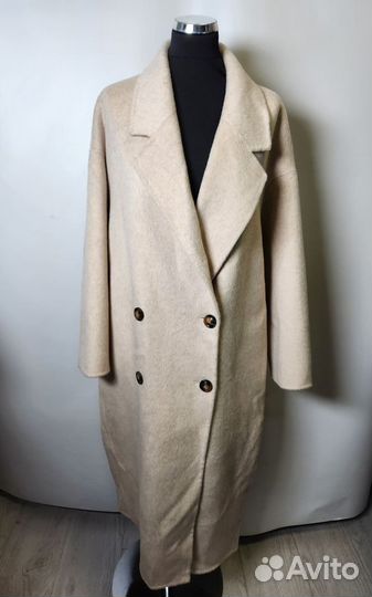 Новое женское пальто 52р