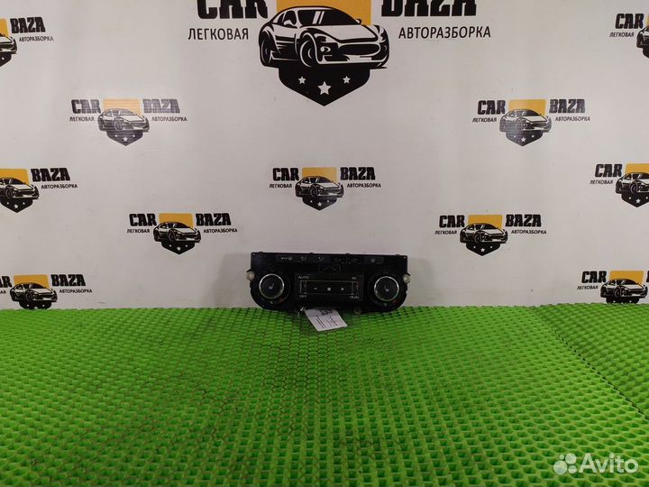 Блок управления отопителем Skoda Superb