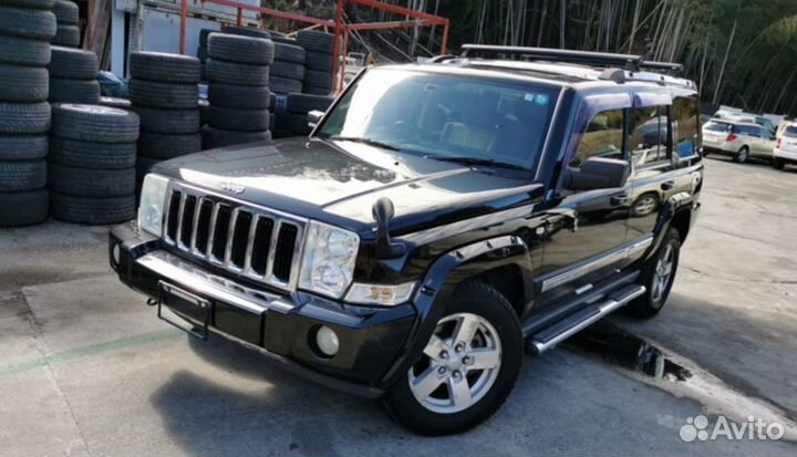 В разборе Jeep Commander 2006