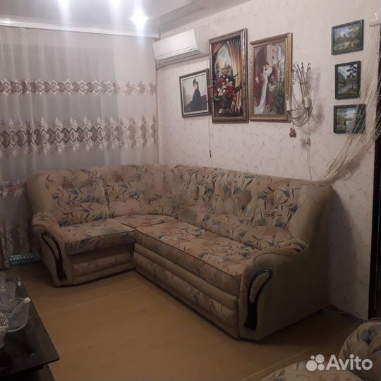 Угловой диван