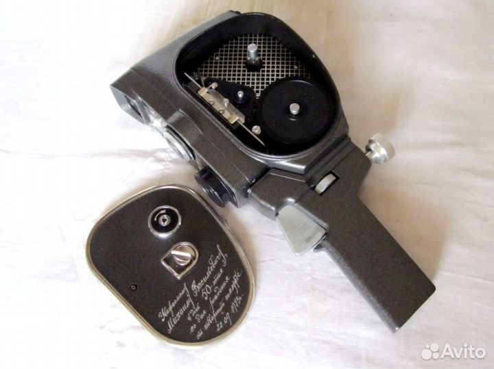 Кинокамера 