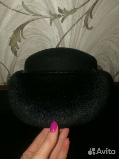 Женская шапка из фетра