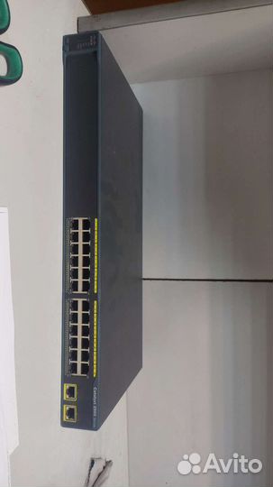 Коммутатор 24 портовый Cisco 2960