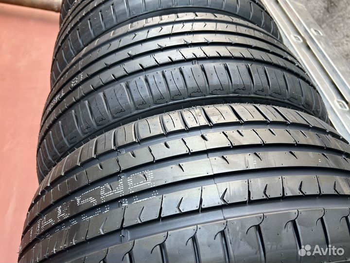 Sunwide RS-One 225/35 R20 107Y