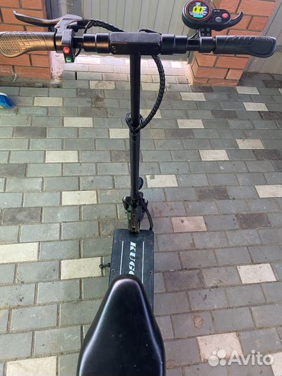 Самокат взрослый электрический бу