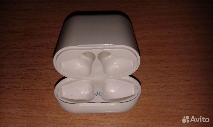 Зарядное для наушников