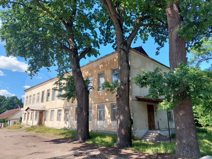 Здание, 965 м²