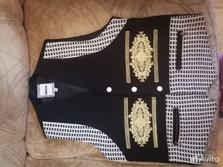 Безрукавка школьная для мальчика 128