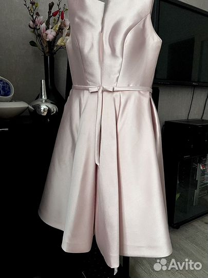 Платье атласное Lusio