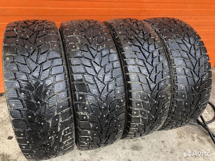 Dunlop Grandtrek Ice 02 235/60 R17 106T
