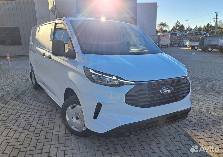 Ford Transit Custom цельнометаллический, 2023