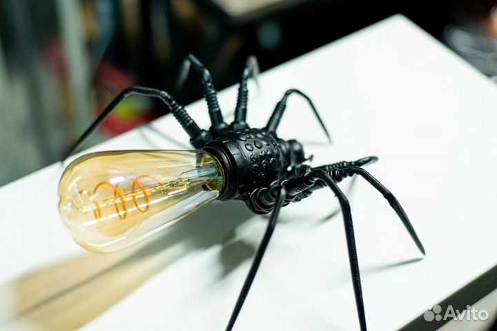Винтажный светильник Паук из свечей