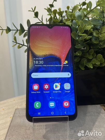 Samsung Galaxy A10, 2/32 ГБ