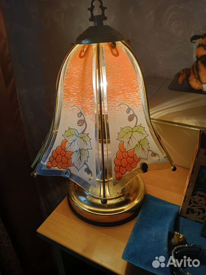 Лампа настольная, светильник