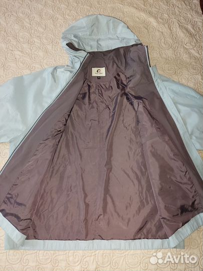 Ветровка женская