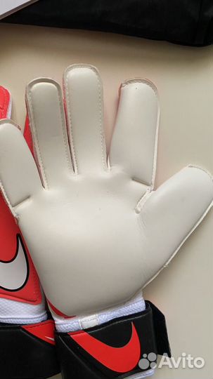 Вратарские перчатки nike goalkeeper grip3 bright