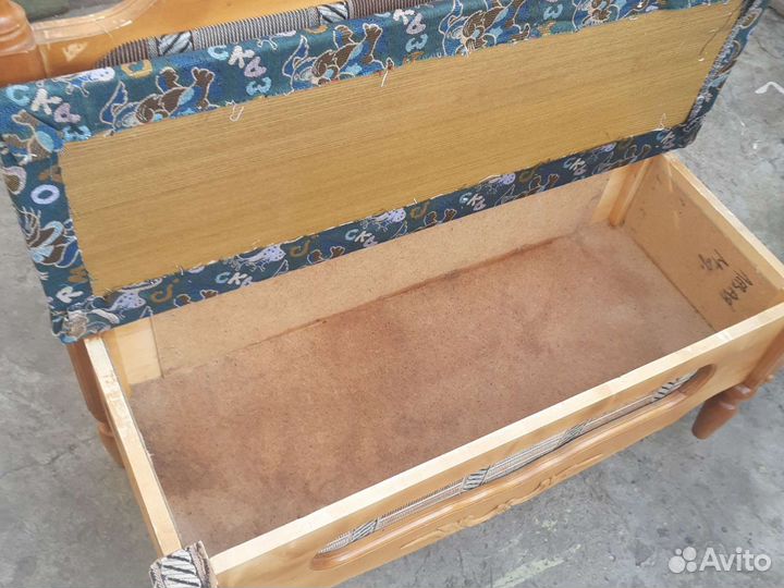 Кухонная скамья с ящиком