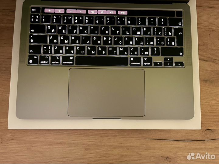 Macbook pro 13 m1 8gb 256 gb
