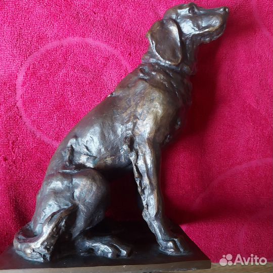 Собака большая бронза
