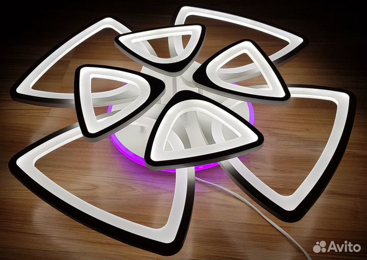 Светодиодная люстра 8064/4+4 WHT