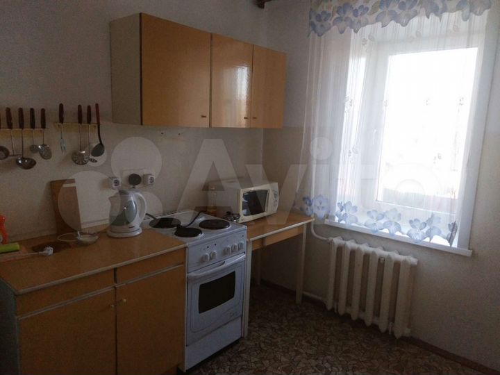 2-к. квартира, 57 м², 2/5 эт.