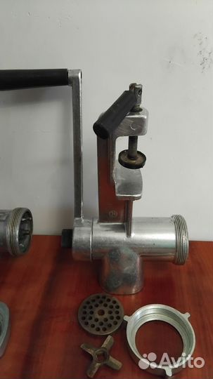 Мясорубка ручная бу