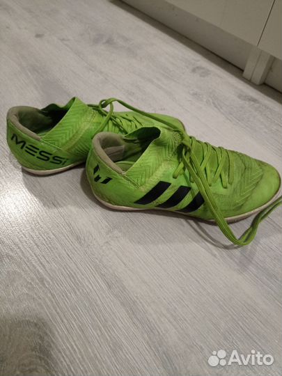 Футбольные бутсы adidas Messi