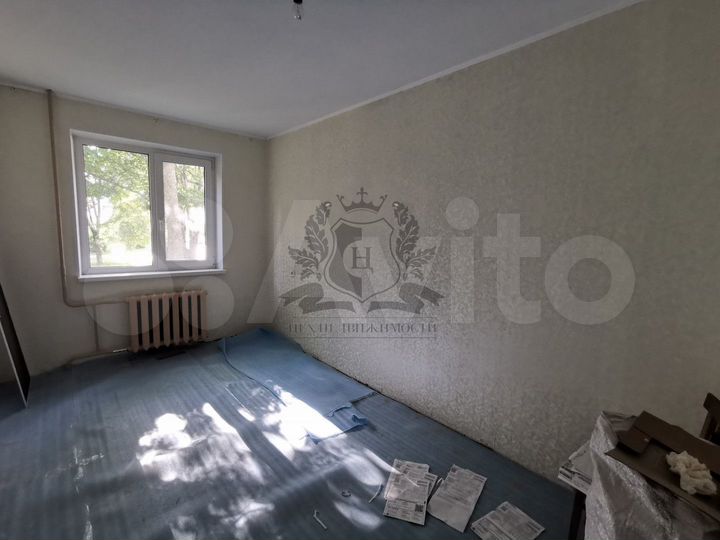 Комната 12 м² в 4-к., 1/5 эт.