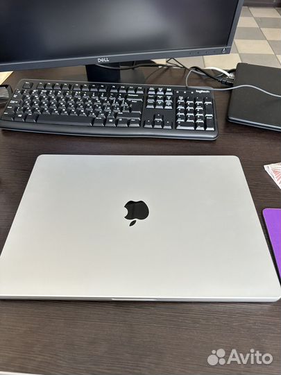 Macbook PRO 16 дюймов 2023 год 16гб