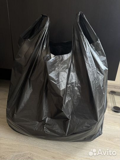 Пакет с вещами