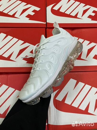 Кроссовки Nike Vapormax Plus