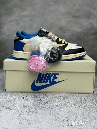 Nike Air Jordan 1 Retro Low Travis Scott Fragment