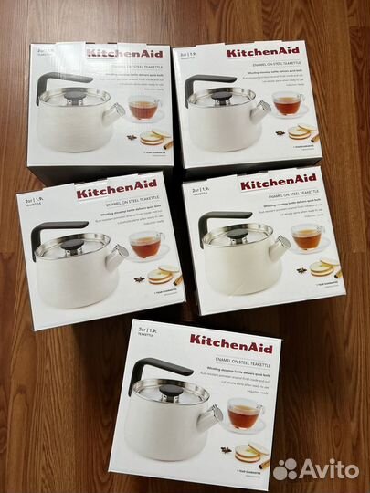 Чайник Kitchenaid на плиту оригинал новый бежевый