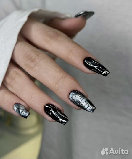 Маникюр и наращивание ногтей