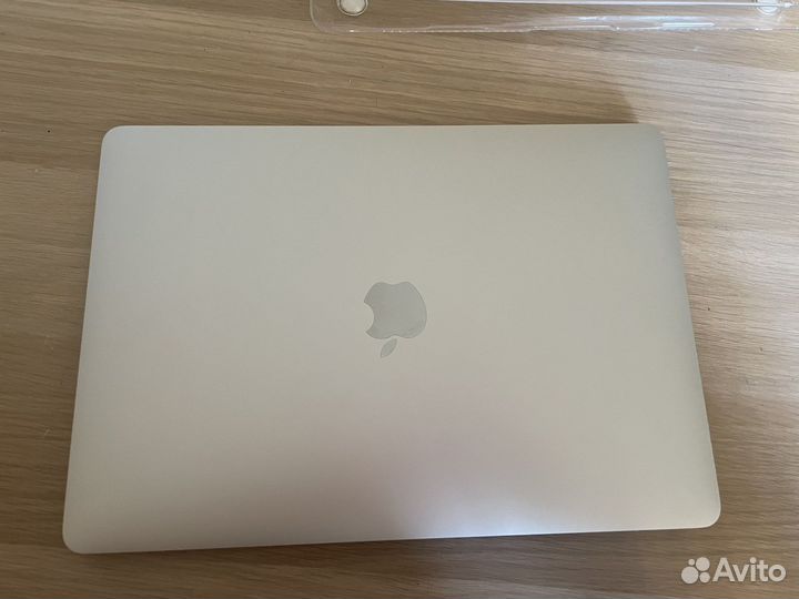 Apple MacBook Pro 13 touch bar