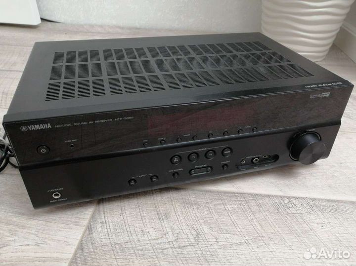 Ресивер yamaha HTR-3066